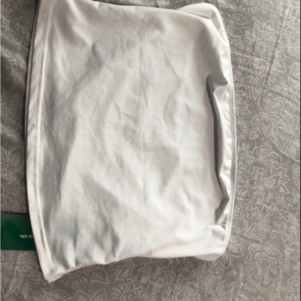 SHEIN Classic White Garment